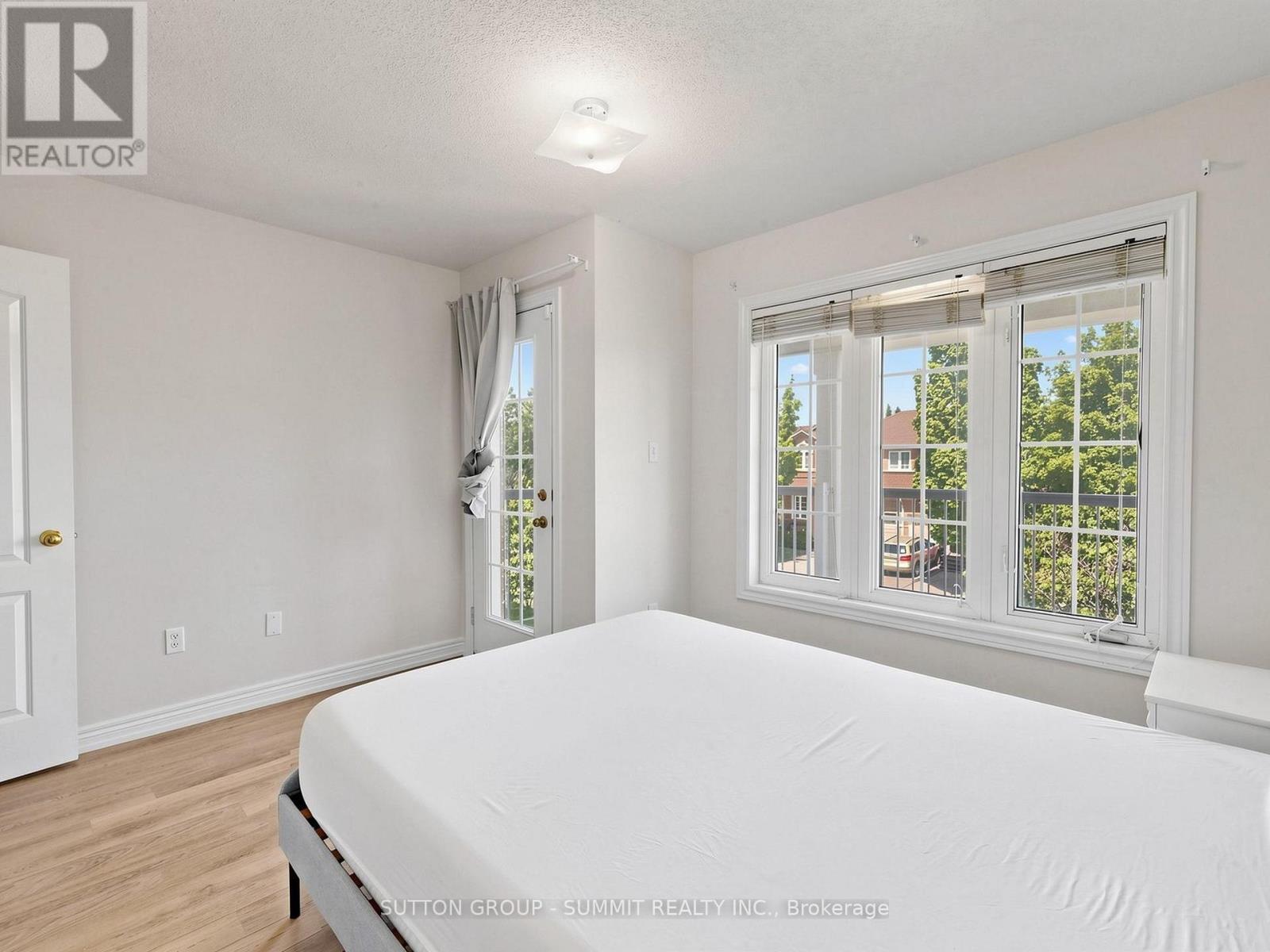 4880 Yorkshire Avenue, Mississauga, Ontario  L4Z 4H6 - Photo 29 - W13217024