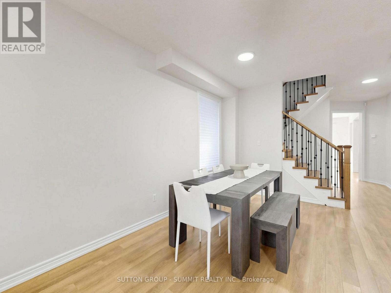 4880 Yorkshire Avenue, Mississauga, Ontario  L4Z 4H6 - Photo 5 - W13217024