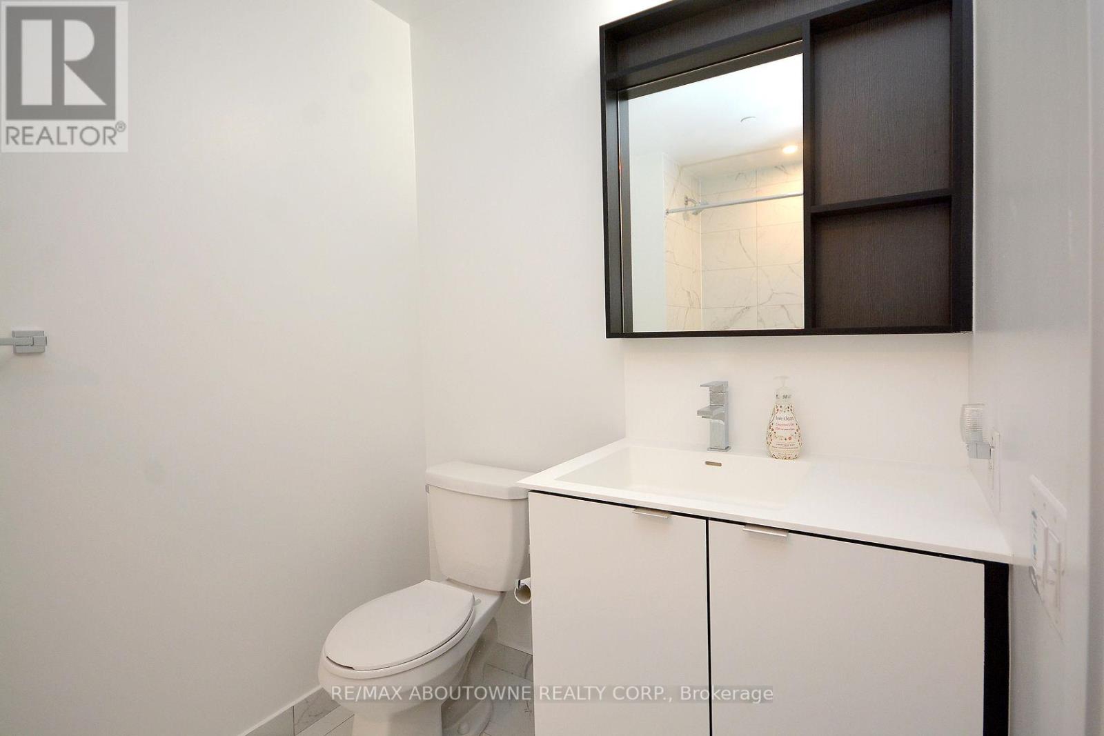 2602 - 4065 Confederation Parkway, Mississauga, Ontario  L5B 4N1 - Photo 15 - W13217046