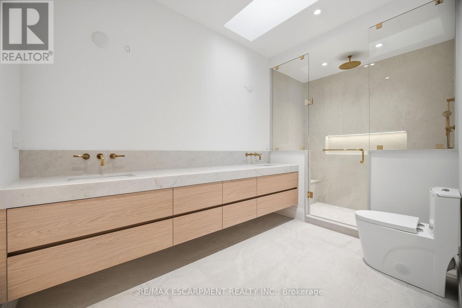 40b Maple Avenue N, Mississauga, Ontario  L5H 2S1 - Photo 25 - W13217100