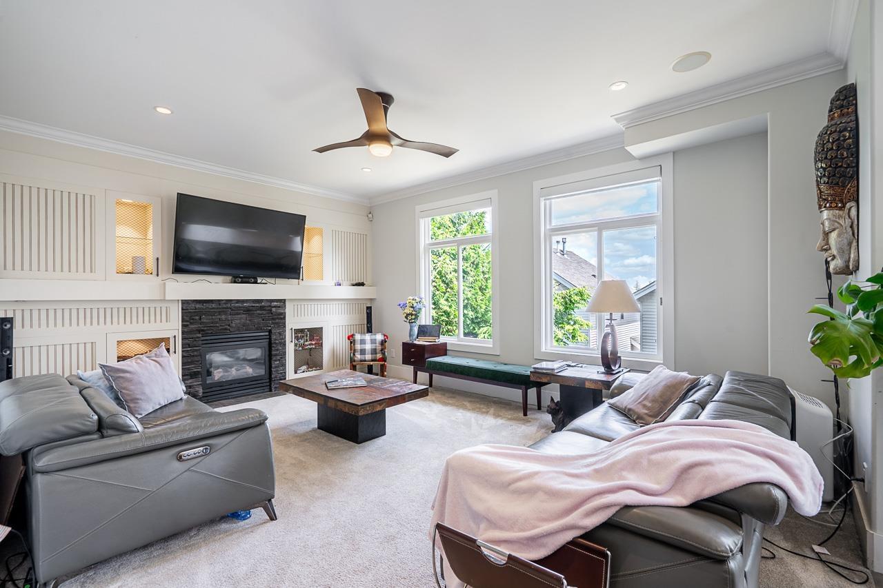 6128 150b Street, Surrey, British Columbia  V3S 7W9 - Photo 6 - R3129910