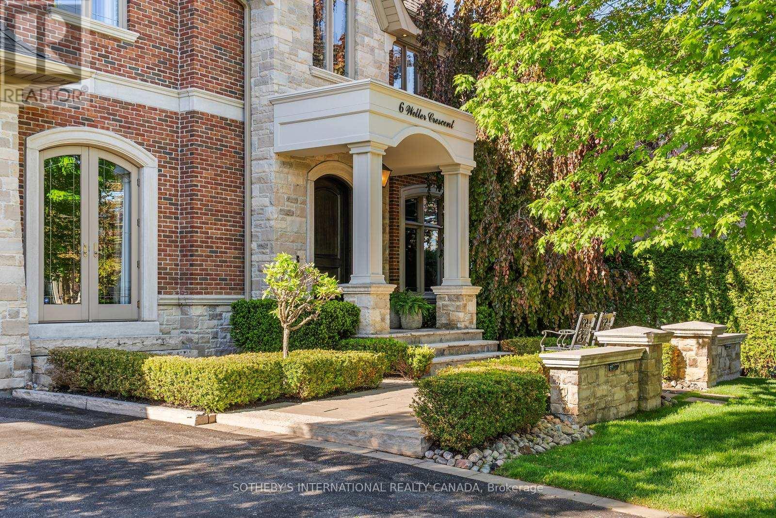 6 WELLER CRESCENT, Vaughan, Ontario