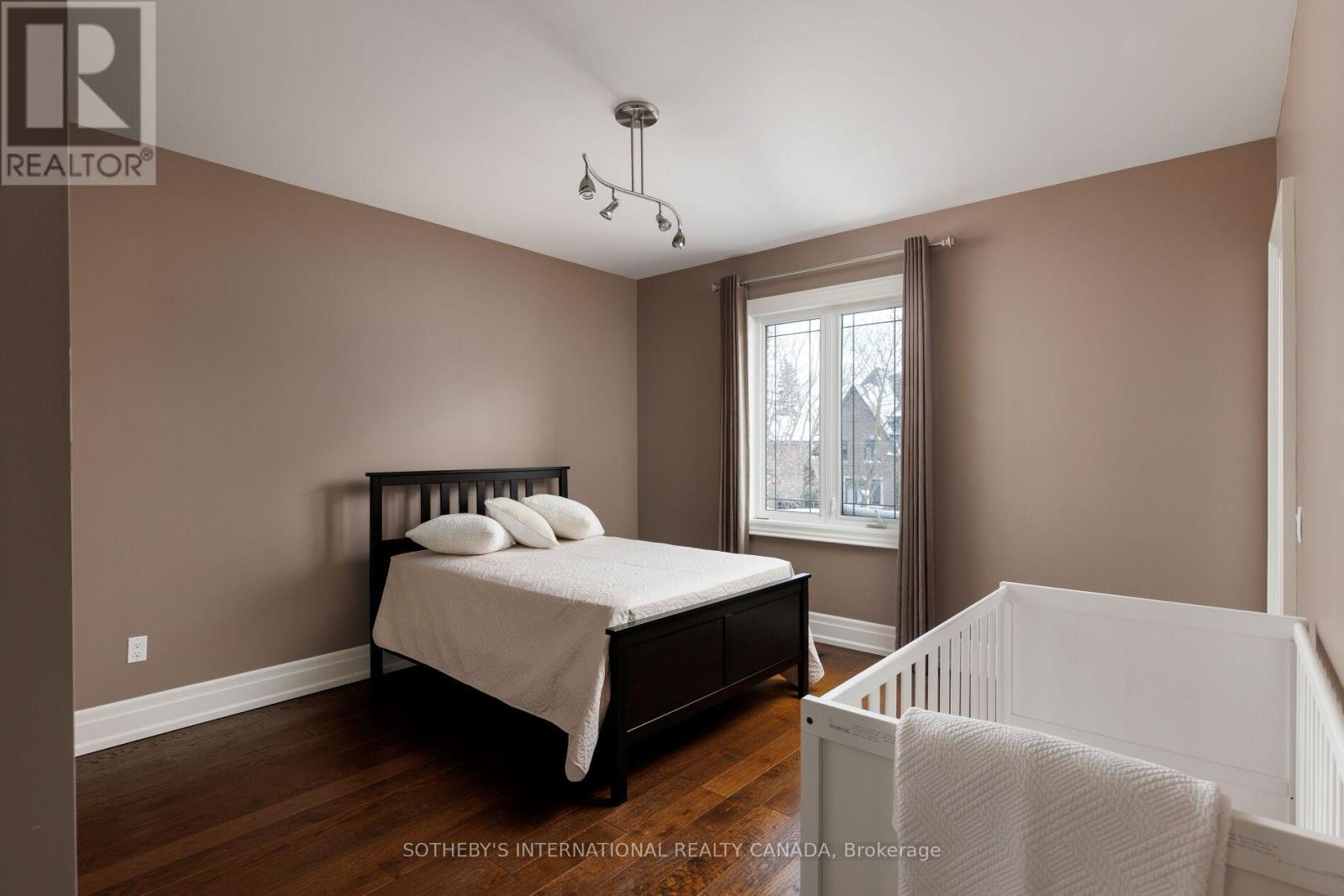 6 Weller Crescent, Vaughan, Ontario  L6A 1E4 - Photo 25 - N13217050