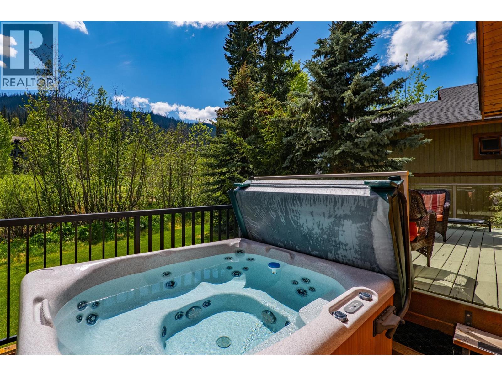 2715 Fairways Drive Unit# 16, Sun Peaks, British Columbia  V0E 5N0 - Photo 24 - 10389472