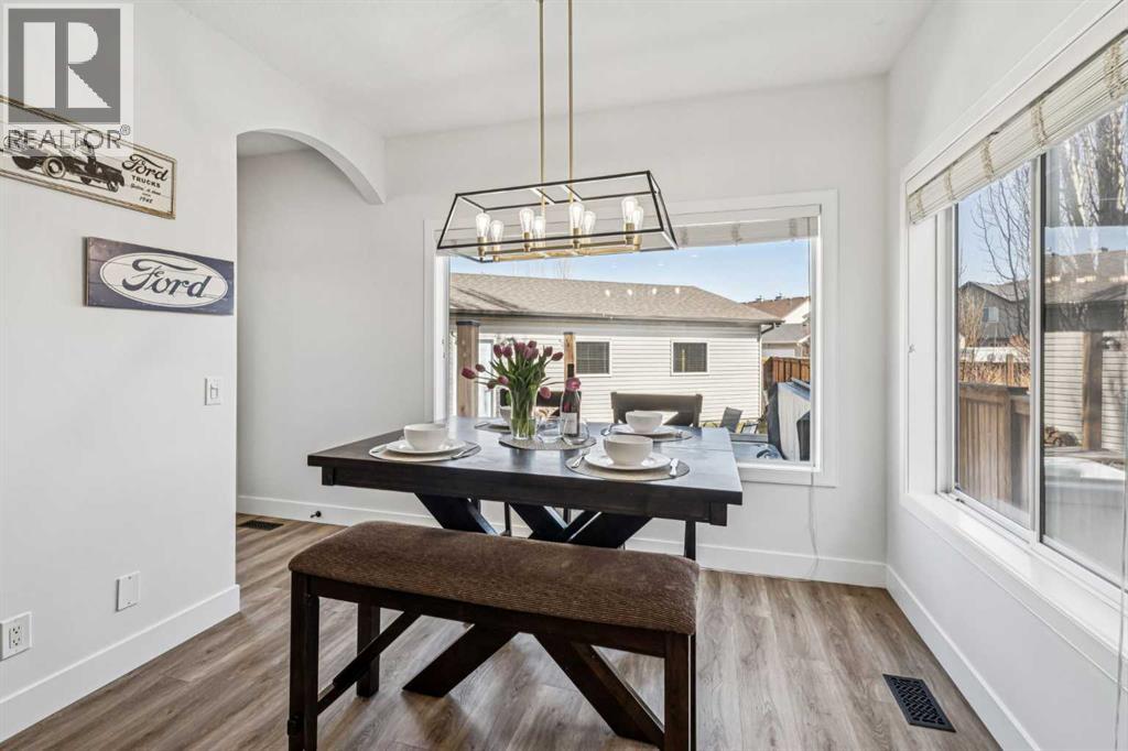 54 Elgin Meadows Green SE, Calgary, Alberta  T2Z 0L9 - Photo 11 - A2314963