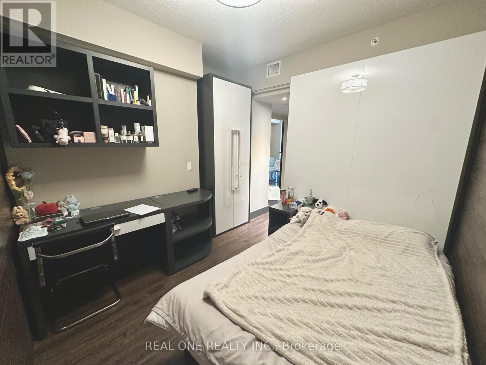 C225 - 330 Philip Street, Waterloo, Ontario  N2L 3W9 - Photo 11 - X13217022