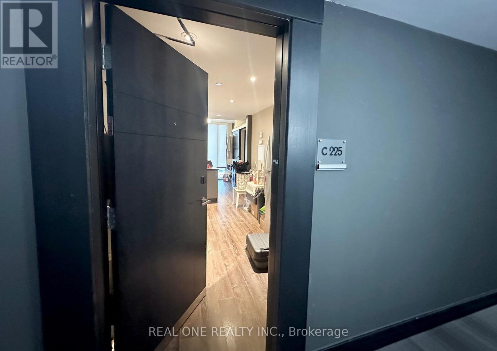 C225 - 330 Philip Street, Waterloo, Ontario  N2L 3W9 - Photo 2 - X13217022