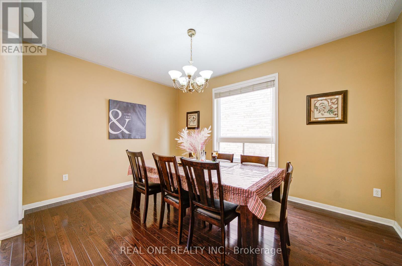 3696 Waterfall Crescent, Mississauga, Ontario  L5N 8G8 - Photo 10 - W12968030