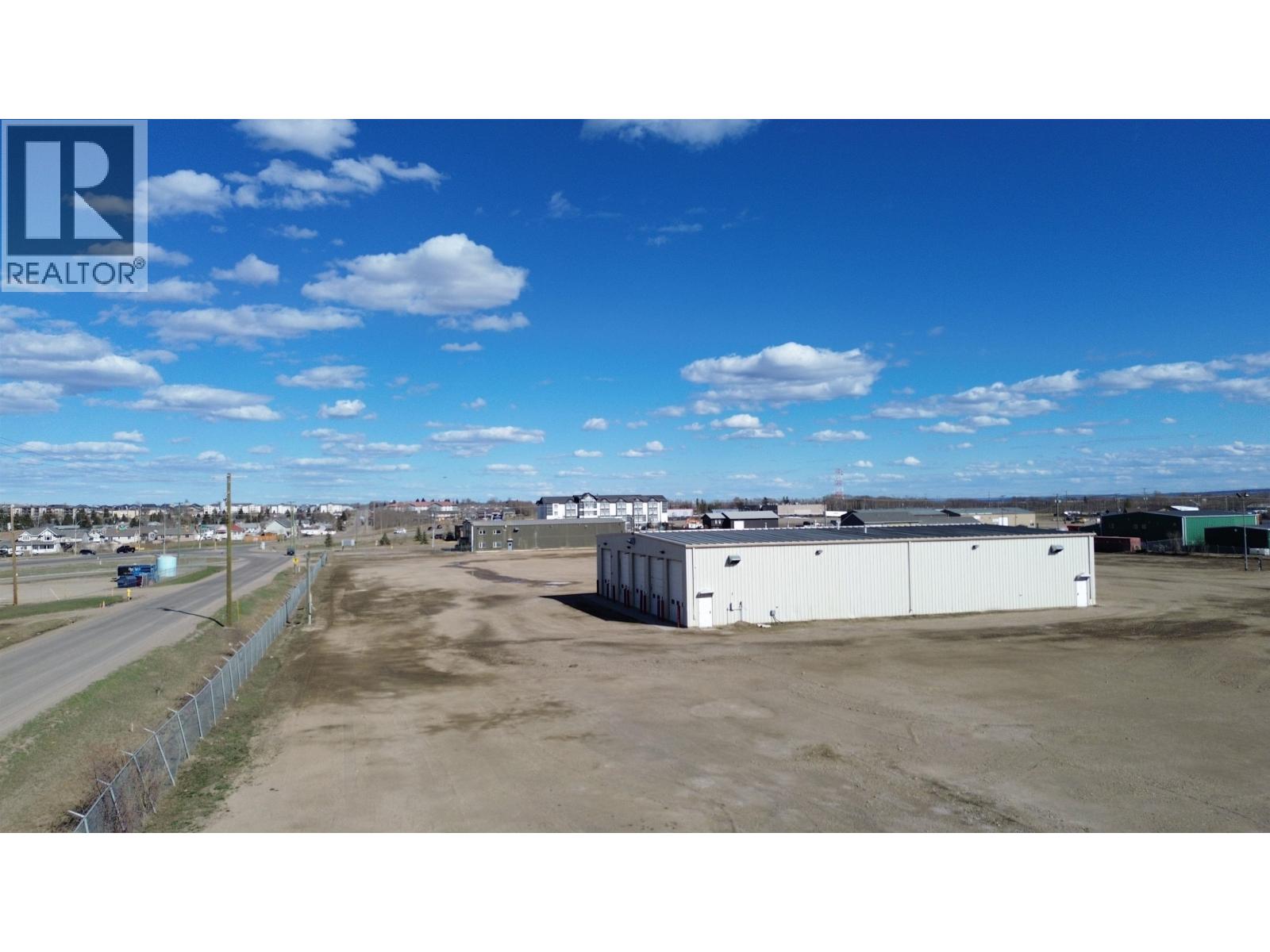 9863 85 Avenue, Fort St. John, British Columbia  V1J 5Z3 - Photo 3 - C8078456