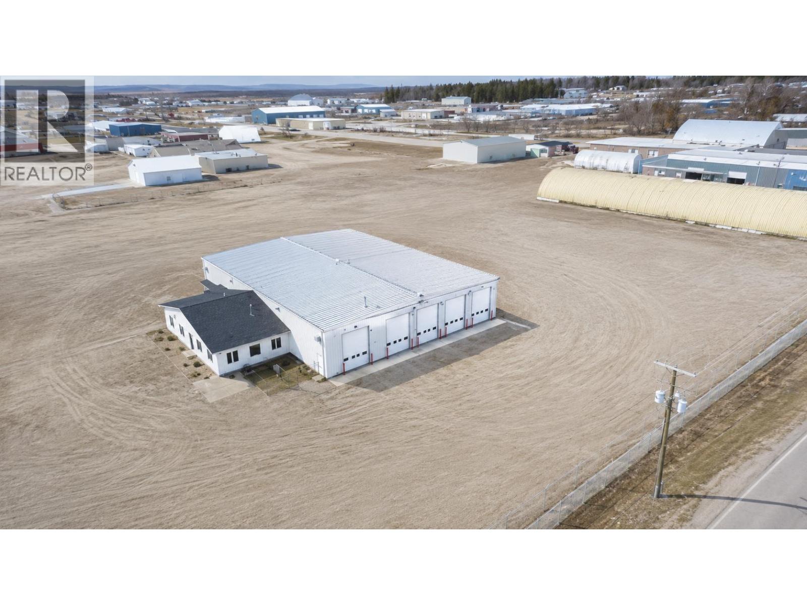 9863 85 Avenue, Fort St. John, British Columbia  V1J 5Z3 - Photo 2 - C8078456