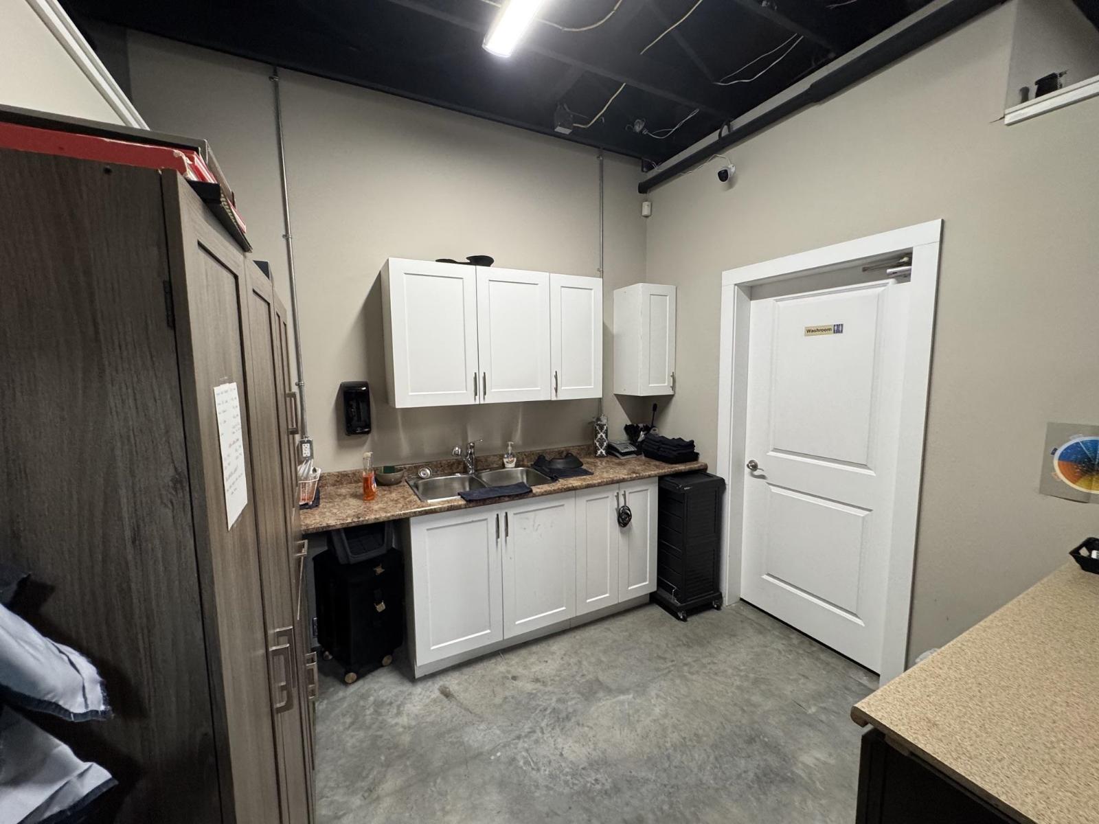 101 5725 Vedder Road, Garrison Crossing, Chilliwack, British Columbia  V2R 3N4 - Photo 11 - C8079170
