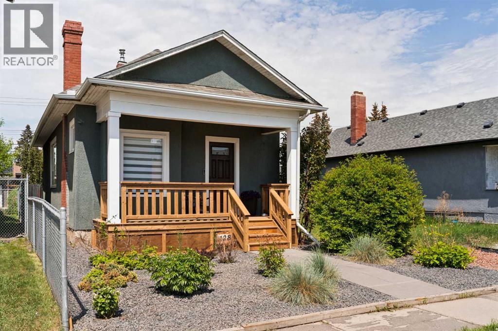 128 18 Avenue Ne, Calgary, Alberta T2E 1M9 - Photo 1 - A2315877