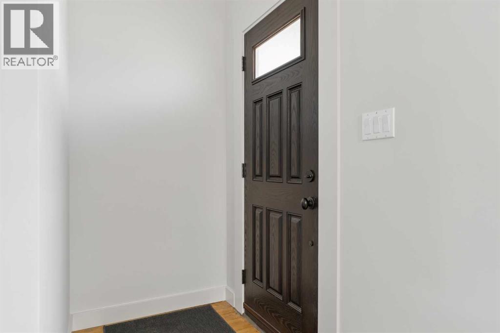 128 18 Avenue Ne, Calgary, Alberta T2E 1M9 - Photo 4 - A2315877