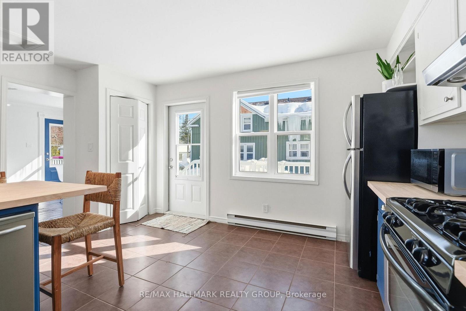 21 Downes Avenue, Prince Edward County, Ontario  K0K 2T0 - Photo 13 - X13217156