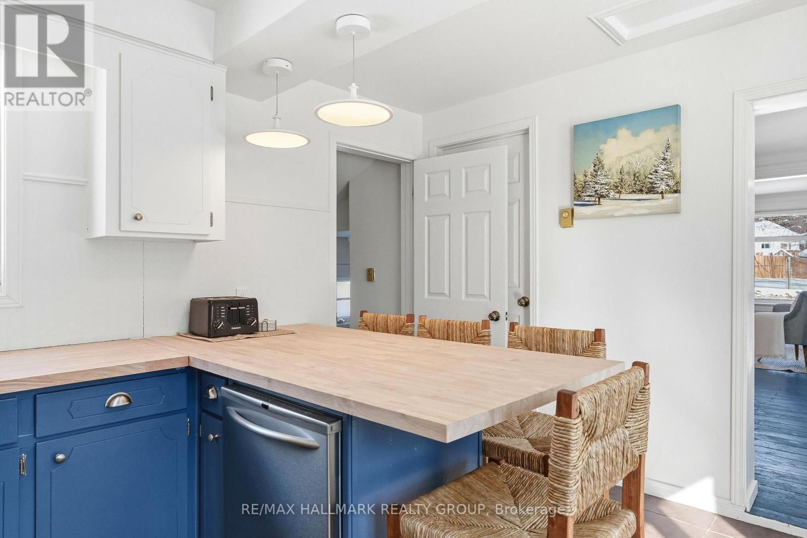 21 Downes Avenue, Prince Edward County, Ontario  K0K 2T0 - Photo 15 - X13217156