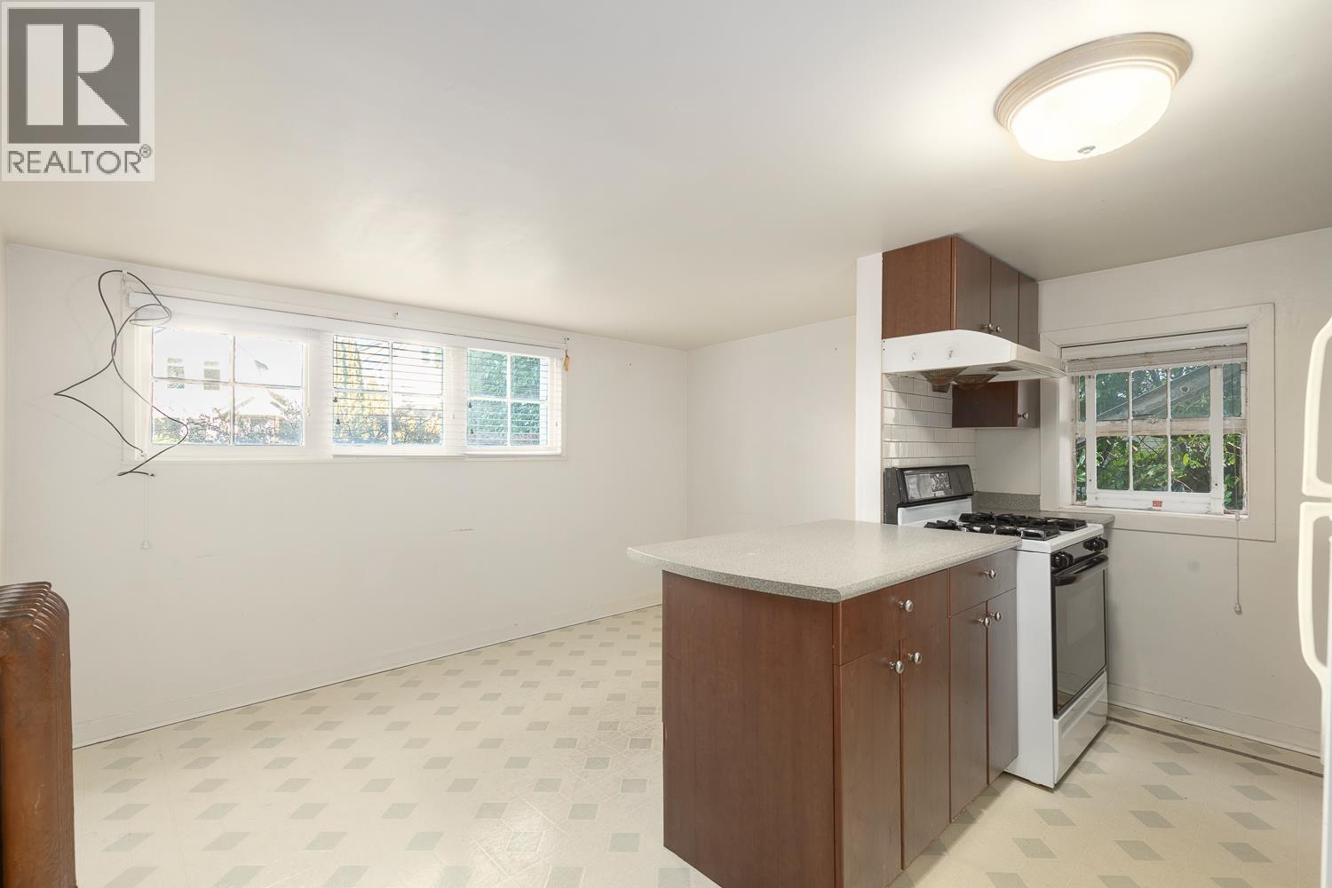 236 W 12th Avenue, Vancouver, British Columbia V5Y 1T8 - Photo 15 - R3129905