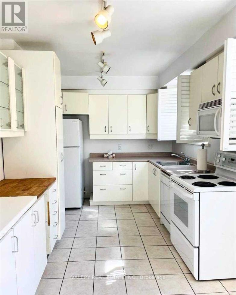 Basement - 101 - 47 Ranleigh Avenue, Toronto, Ontario  M4N 1X2 - Photo 2 - C13217128