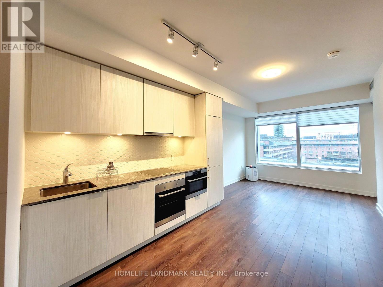 623 - 158 FRONT STREET E, Toronto, Ontario