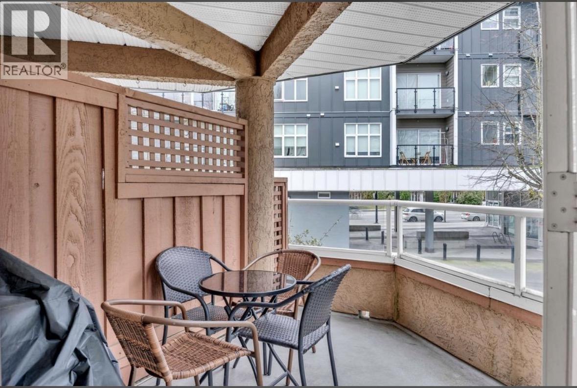 212 6939 Gilley Avenue, Burnaby, British Columbia  V5J 4W8 - Photo 11 - R3129732