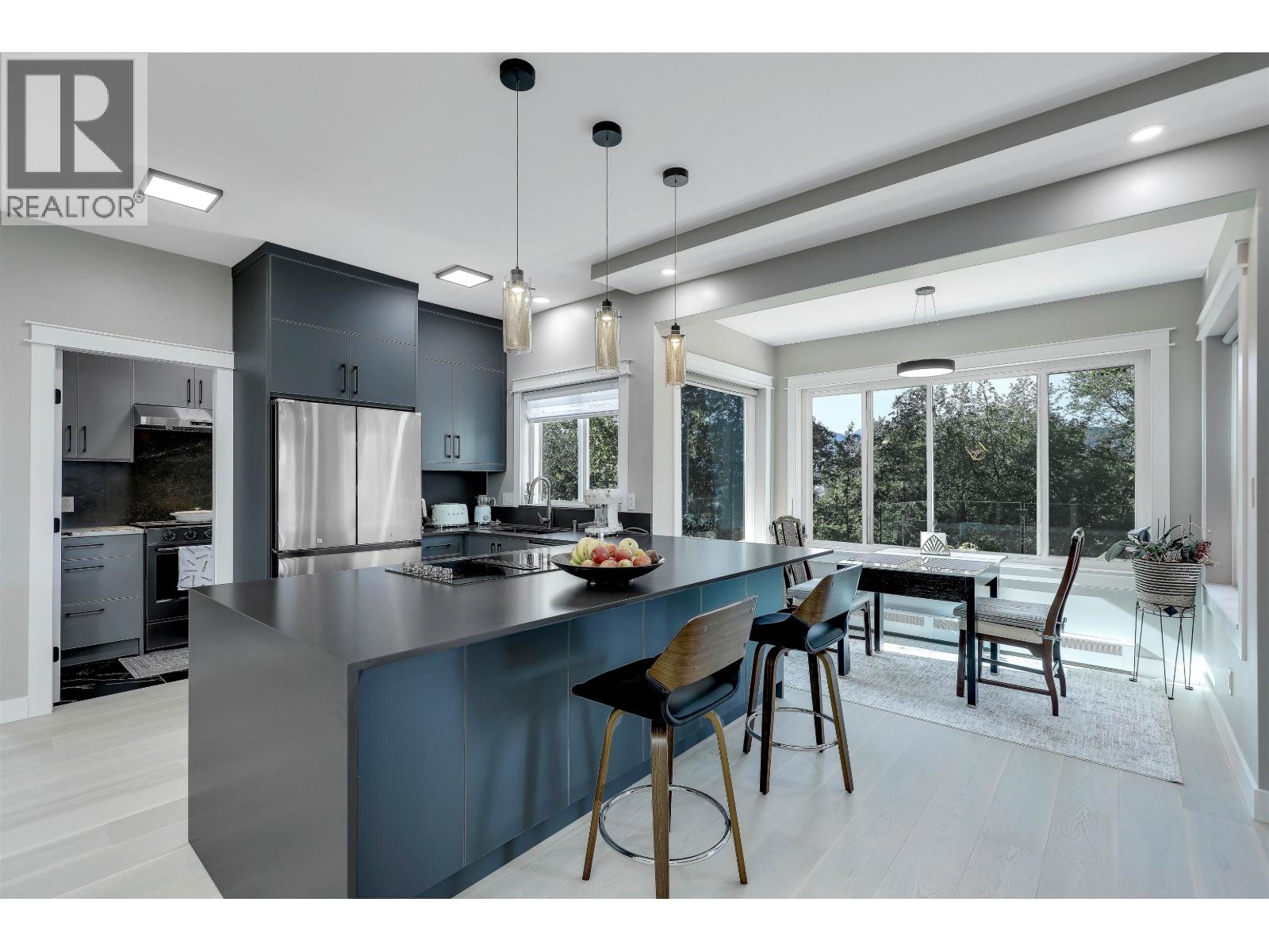 13 Shoreline Circle, Port Moody, British Columbia  V3H 4T9 - Photo 17 - R3127525