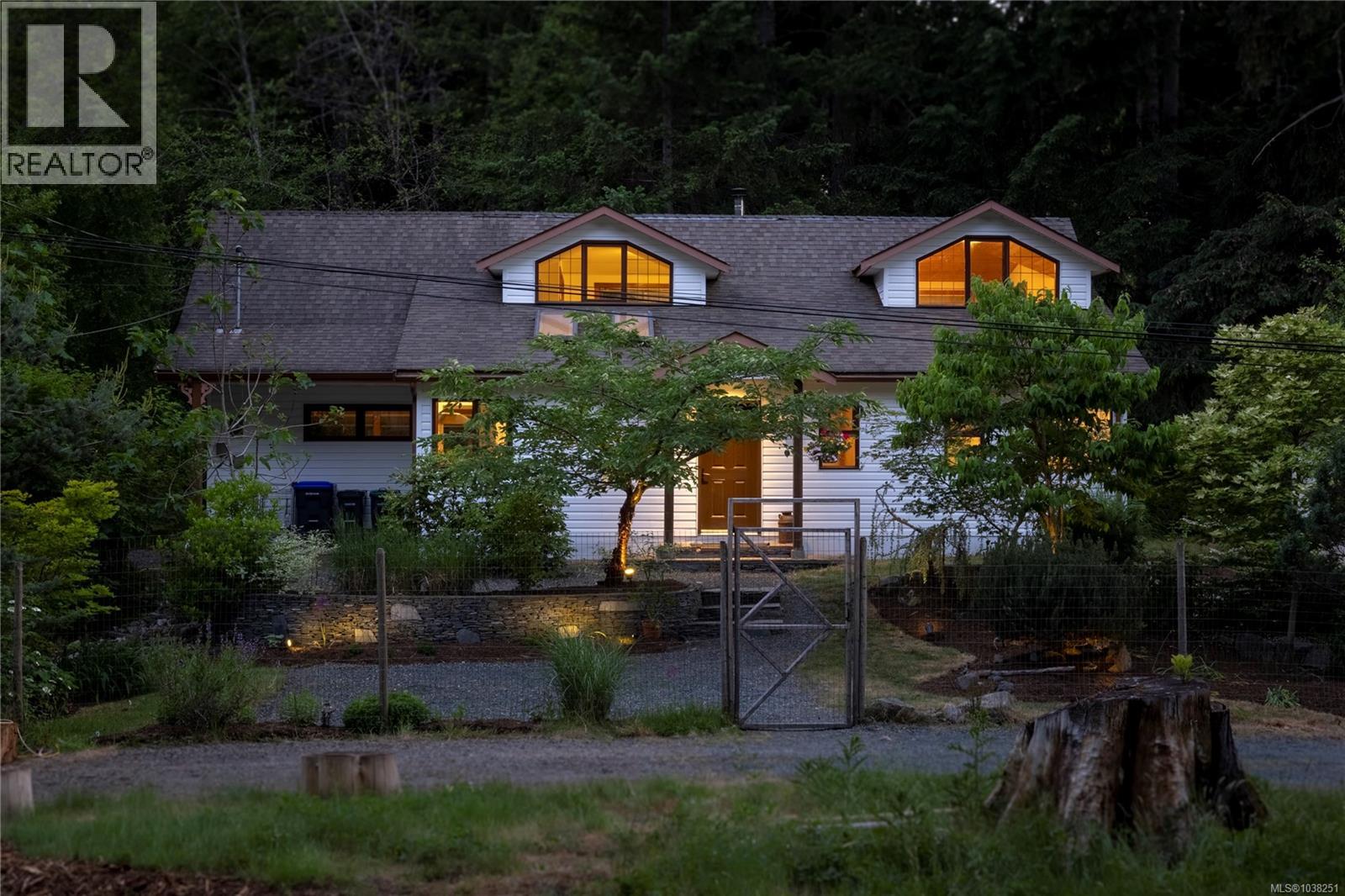 1352 Englishman River Rd, Errington, British Columbia  V0R 1V0 - Photo 60 - 1038251
