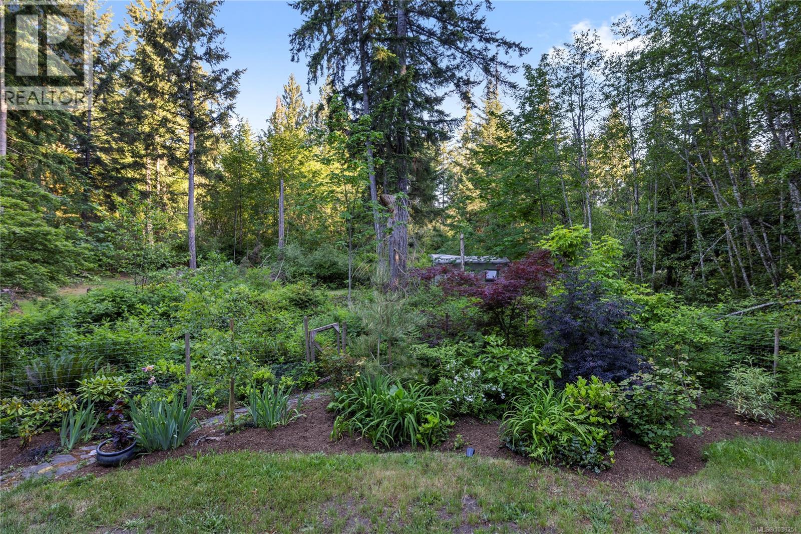 1352 Englishman River Rd, Errington, British Columbia  V0R 1V0 - Photo 57 - 1038251