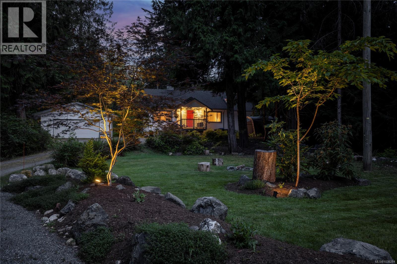 1352 Englishman River Rd, Errington, British Columbia  V0R 1V0 - Photo 66 - 1038251