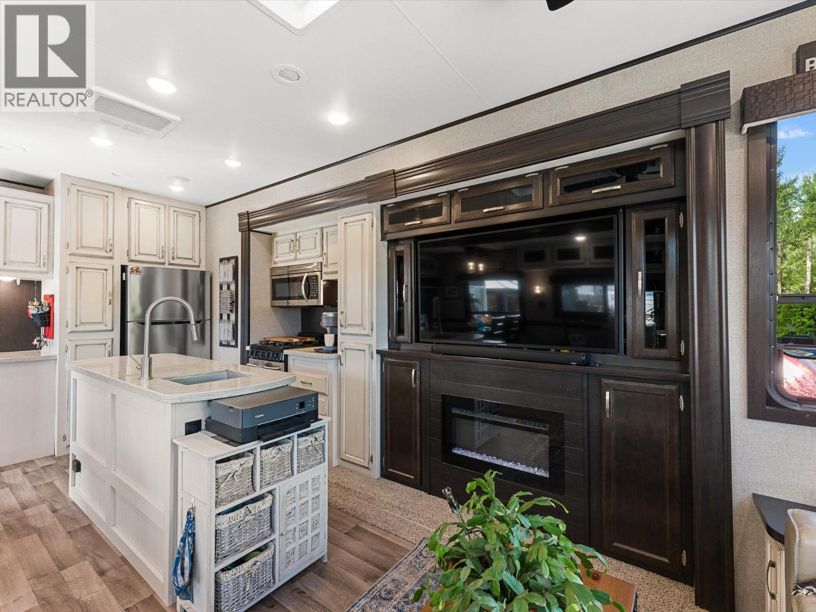 415 Commonwealth Road Unit# 410, Kelowna, British Columbia  V4V 1P4 - Photo 11 - 10389441