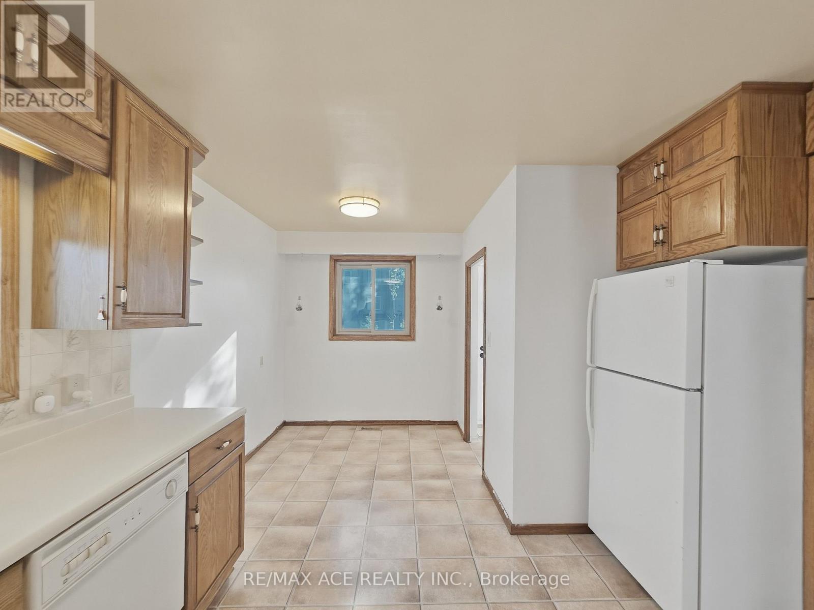 1385 Park Road S, Oshawa, Ontario  L1J 4K4 - Photo 16 - E13217134