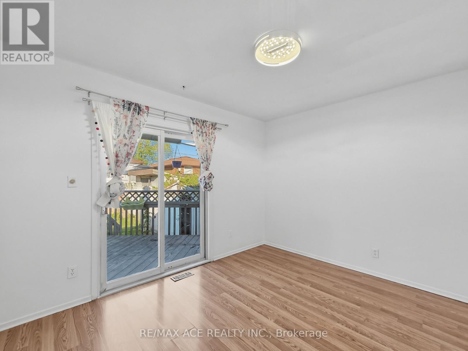 1385 Park Road S, Oshawa, Ontario  L1J 4K4 - Photo 20 - E13217134
