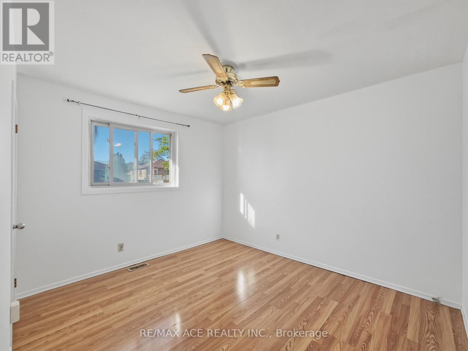 1385 Park Road S, Oshawa, Ontario  L1J 4K4 - Photo 23 - E13217134