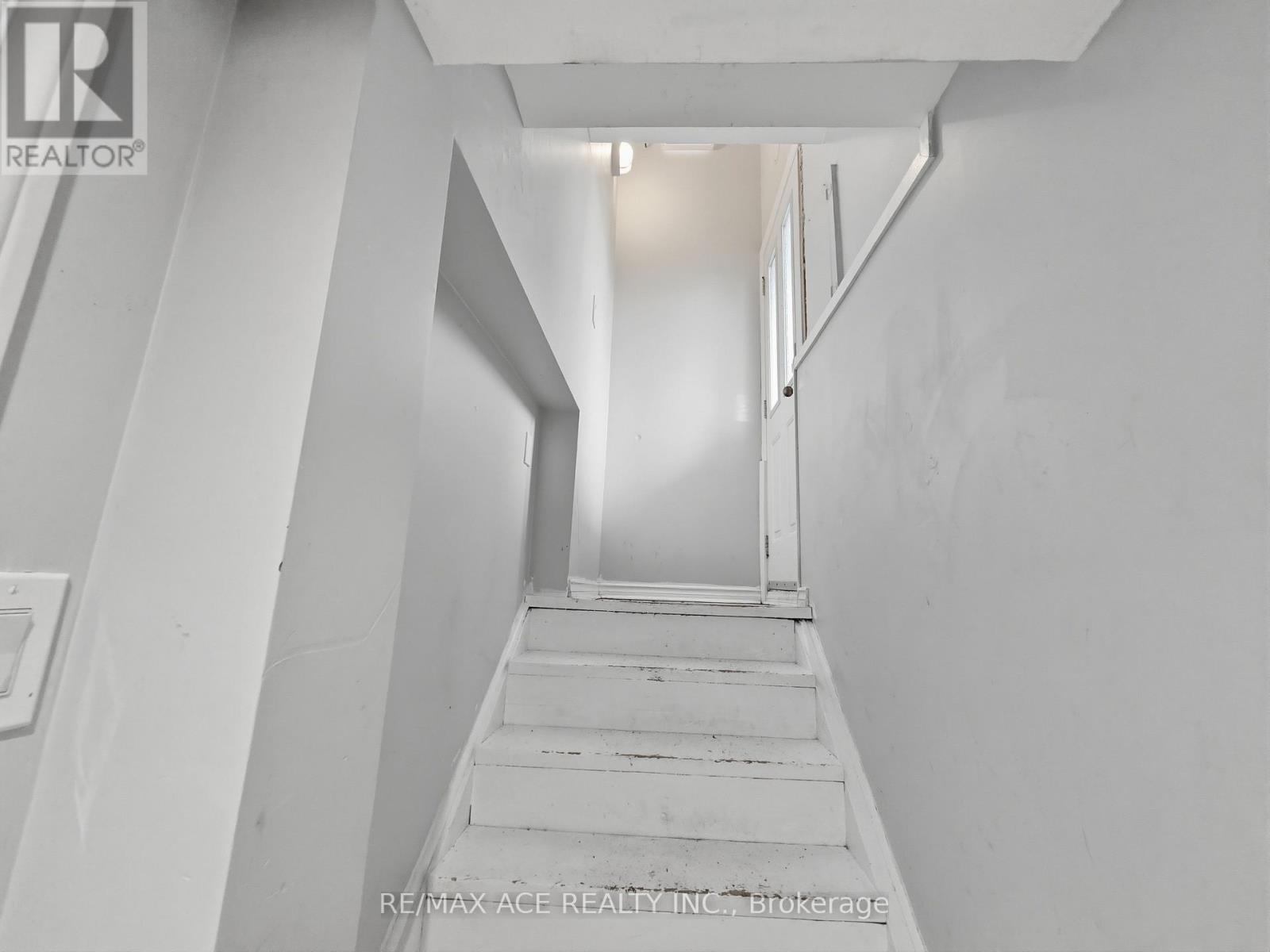 1385 Park Road S, Oshawa, Ontario  L1J 4K4 - Photo 31 - E13217134