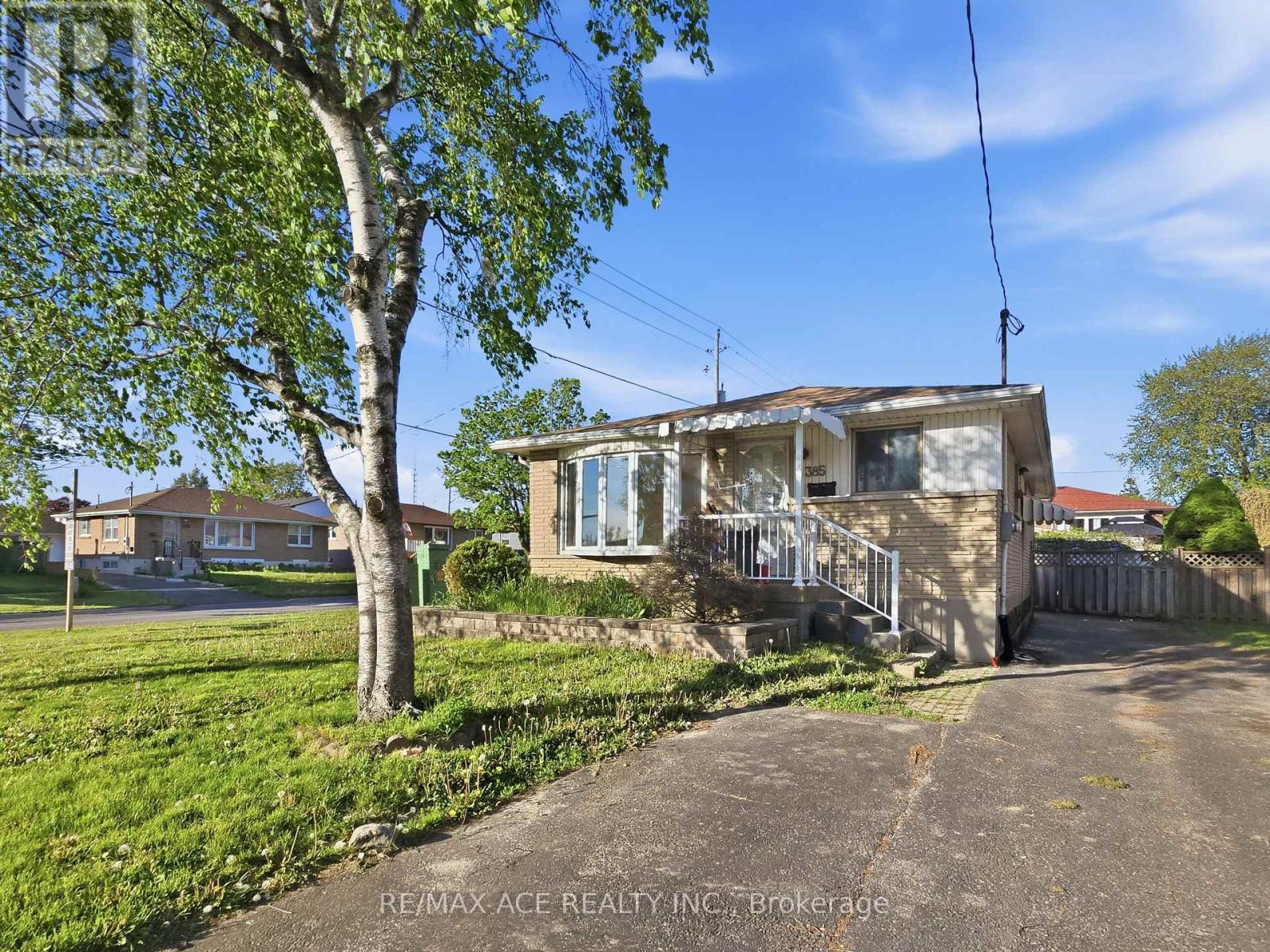 1385 Park Road S, Oshawa, Ontario  L1J 4K4 - Photo 5 - E13217134