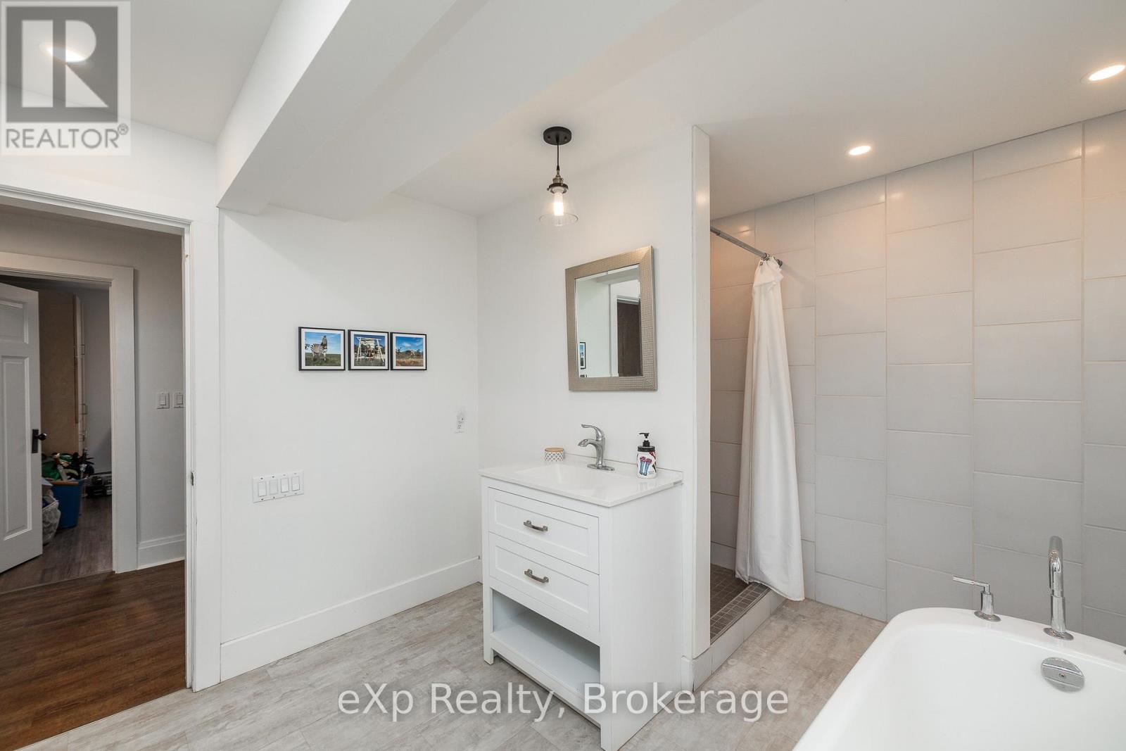 430254 Sydenham-Lakeshore Drive, Meaford, Ontario  N0H 1B0 - Photo 23 - X13217150