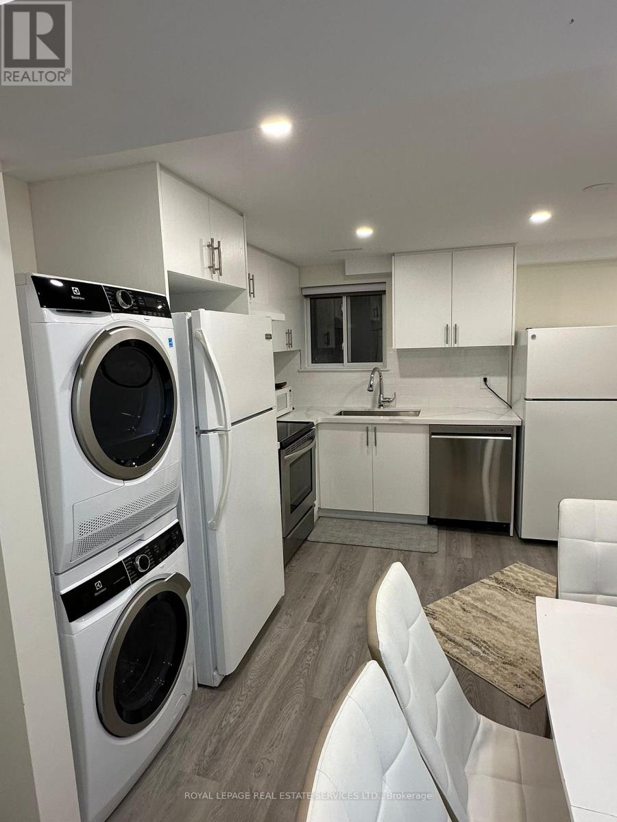 2389 Morrison Avenue, Mississauga, Ontario  L5C 3C6 - Photo 10 - W13217138