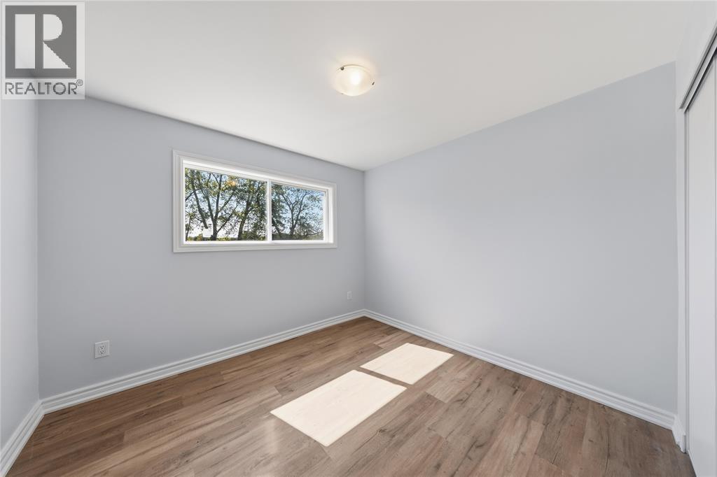 950 Eastlawn Avenue Unit# 8, 10, 12, 22, 29, Sarnia, Ontario  N7S 1X2 - Photo 6 - 26012579