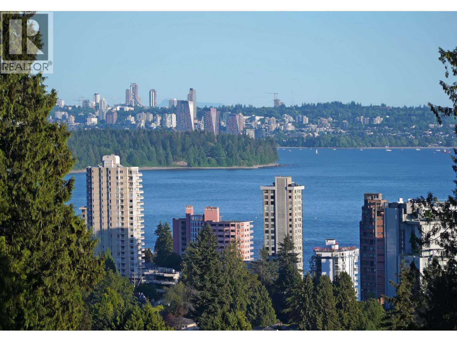 2370 Palmerston Avenue, West Vancouver, British Columbia  V7V 2W1 - Photo 37 - R3129683