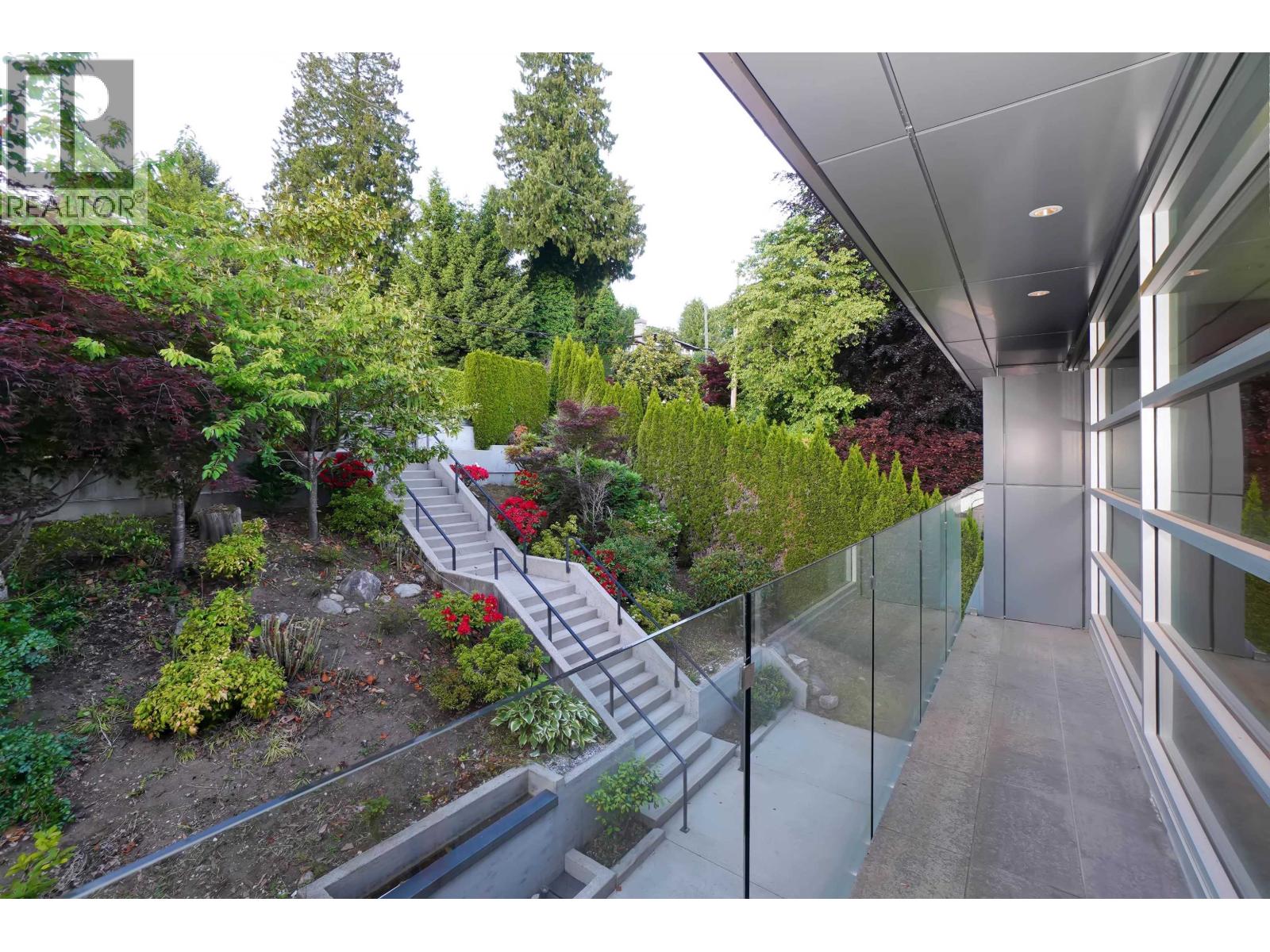 2370 Palmerston Avenue, West Vancouver, British Columbia  V7V 2W1 - Photo 39 - R3129683