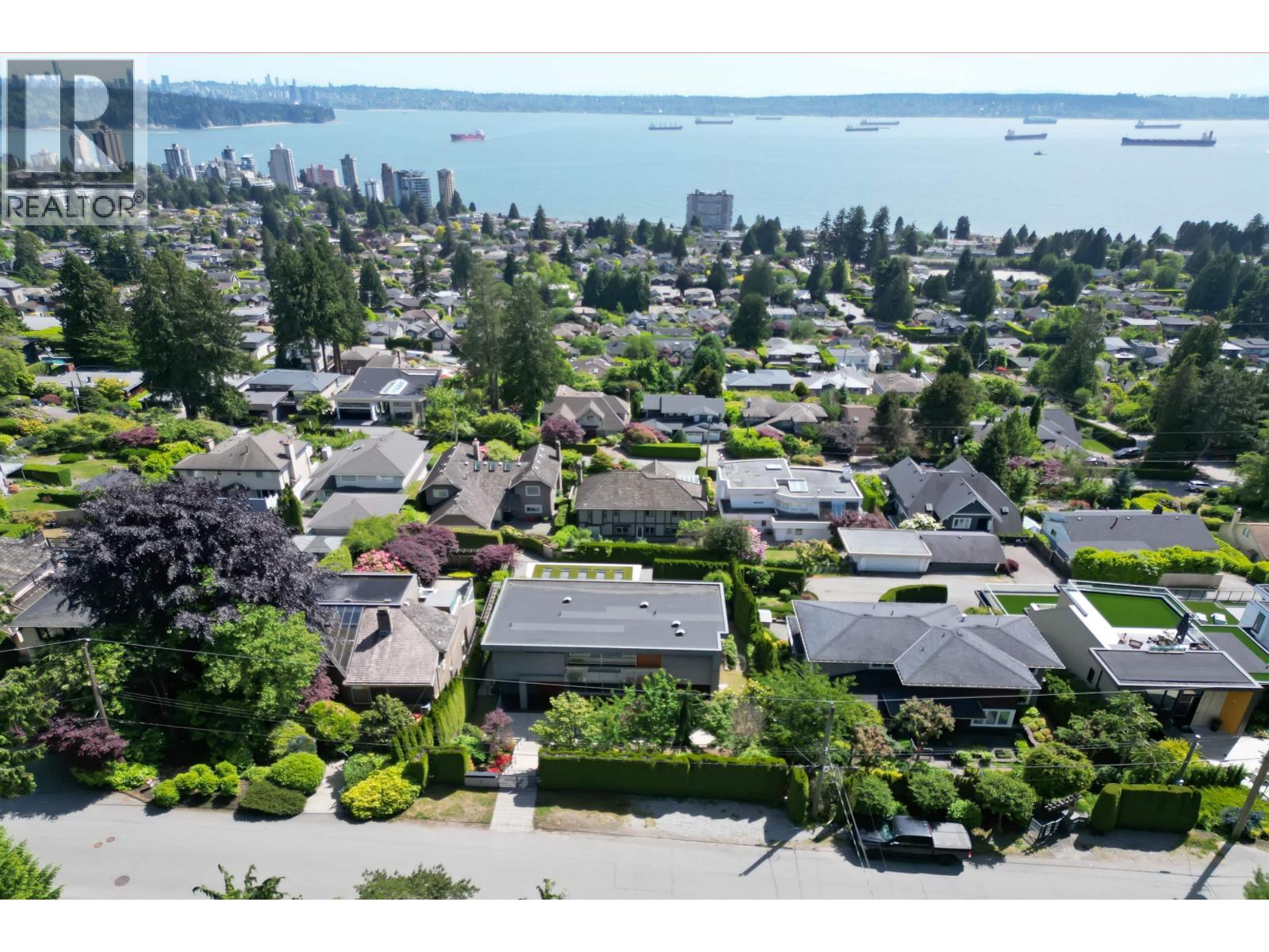 2370 Palmerston Avenue, West Vancouver, British Columbia  V7V 2W1 - Photo 38 - R3129683