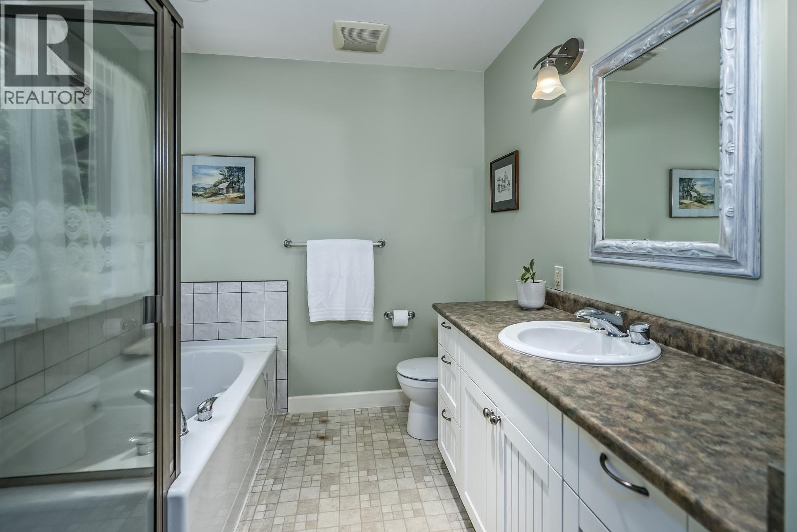 27671 112th Avenue, Maple Ridge, British Columbia  V2W 1P9 - Photo 28 - R3129710