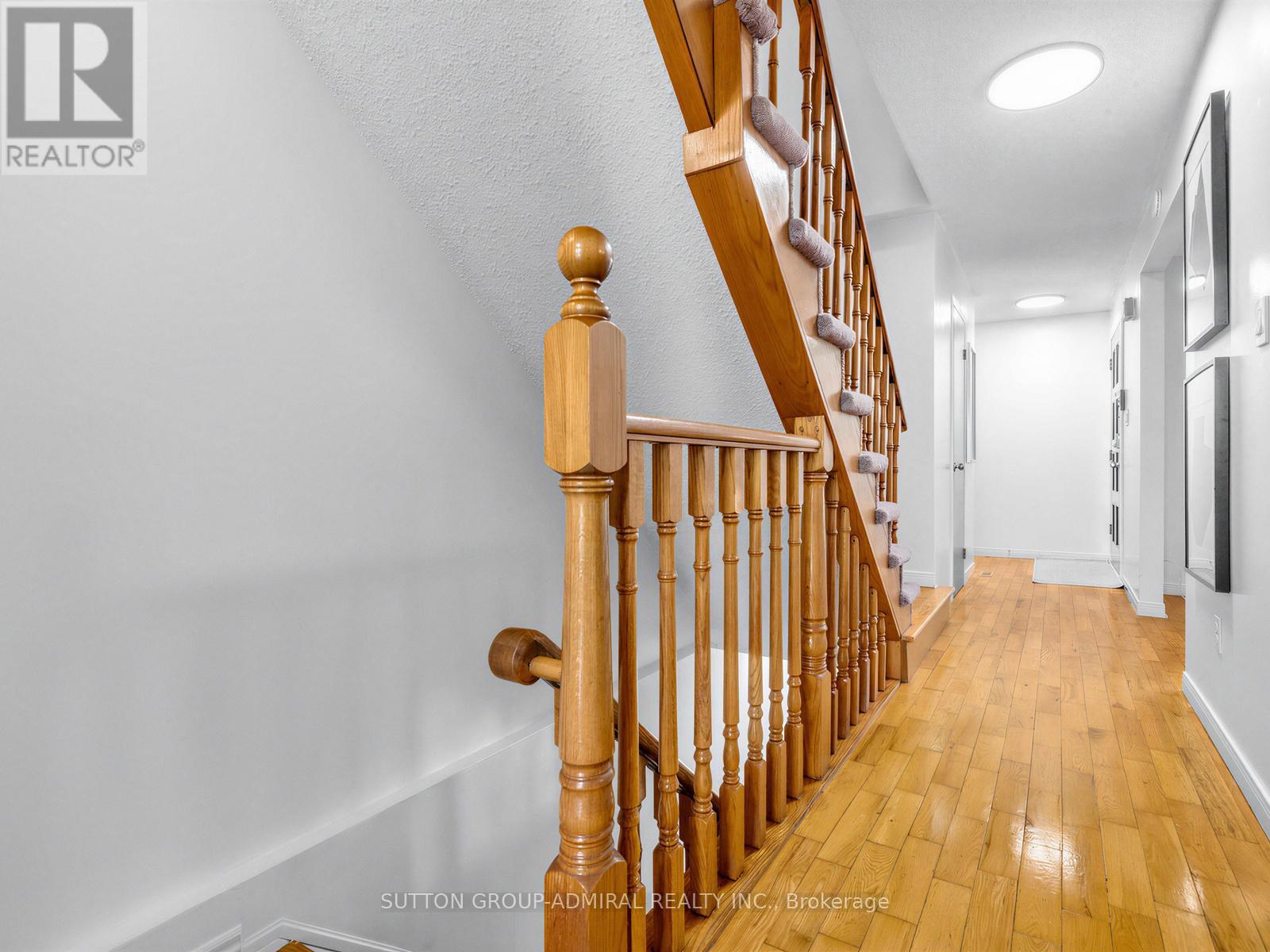 56 Oakmount Crescent, Vaughan, Ontario  L4K 2C3 - Photo 13 - N13217070