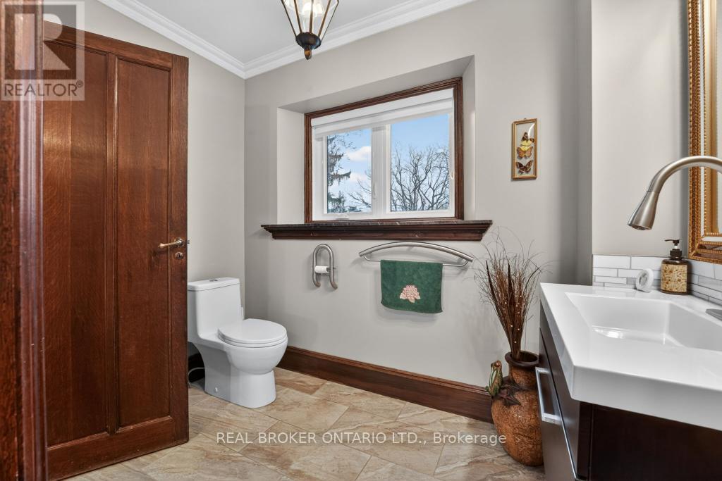 353 Sulphur Springs Road, Hamilton, Ontario  L9G 4T7 - Photo 25 - X13175622