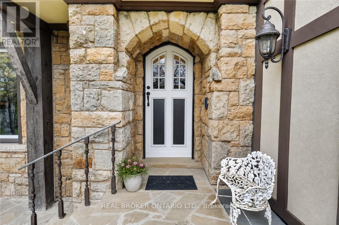 353 Sulphur Springs Road, Hamilton, Ontario  L9G 4T7 - Photo 10 - X13175622