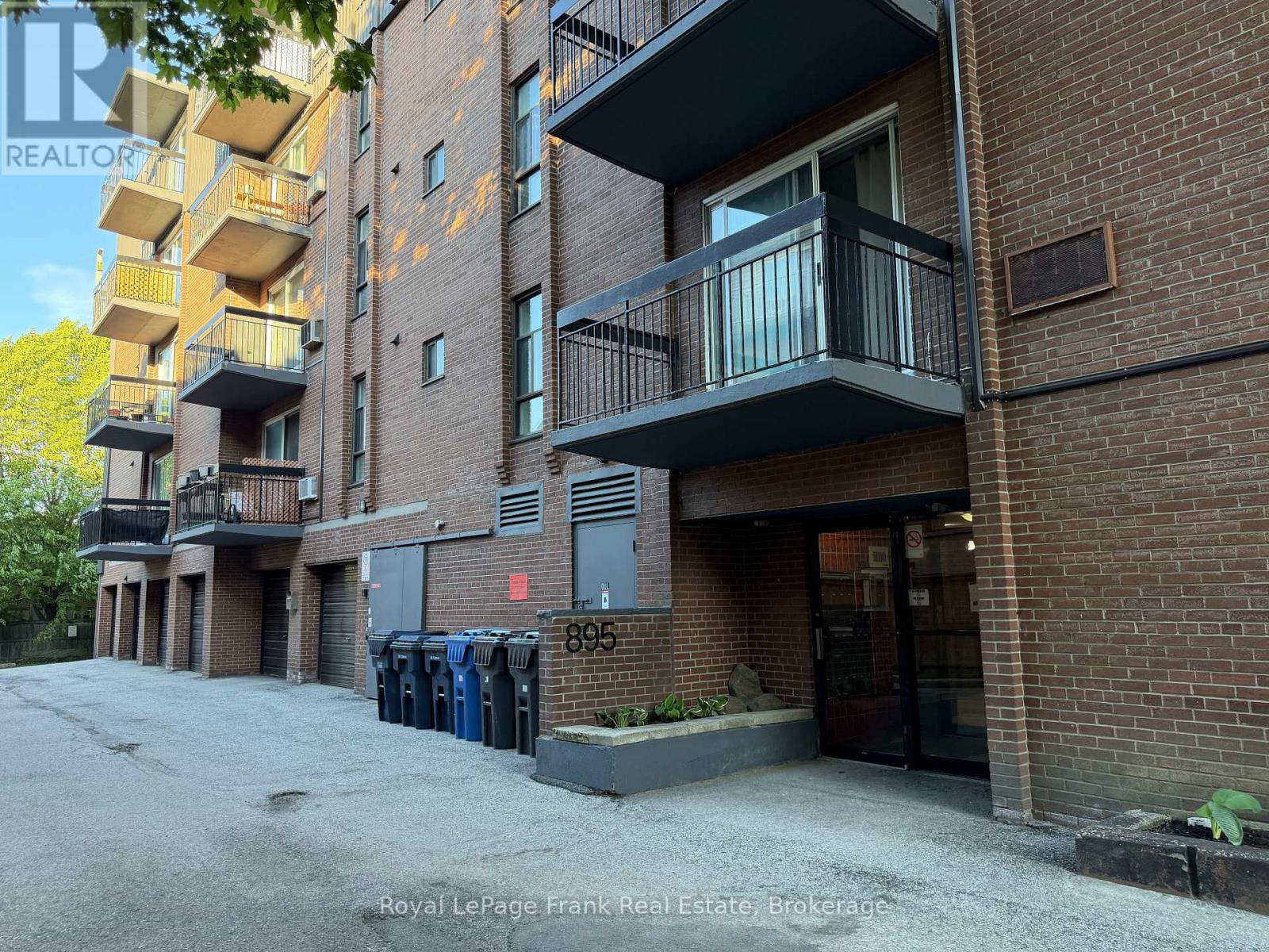 402 - 895 Kennedy Road, Toronto, Ontario  M1K 2E9 - Photo 2 - E13217190