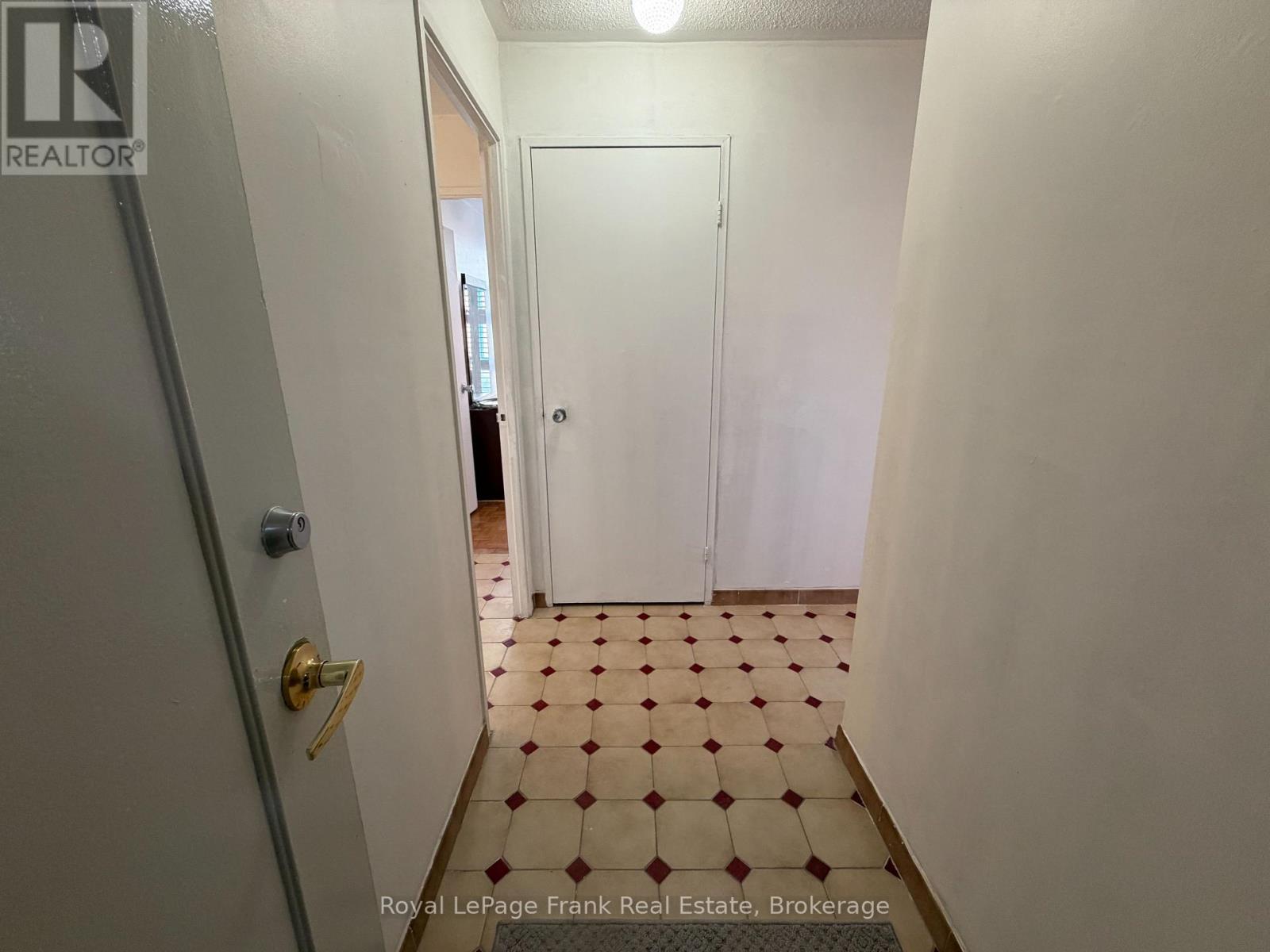 402 - 895 Kennedy Road, Toronto, Ontario  M1K 2E9 - Photo 5 - E13217190