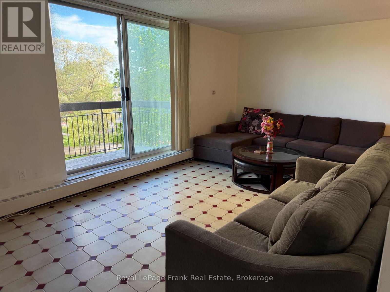402 - 895 Kennedy Road, Toronto, Ontario  M1K 2E9 - Photo 8 - E13217190