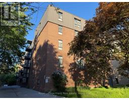 402 - 895 KENNEDY ROAD, Toronto, Ontario