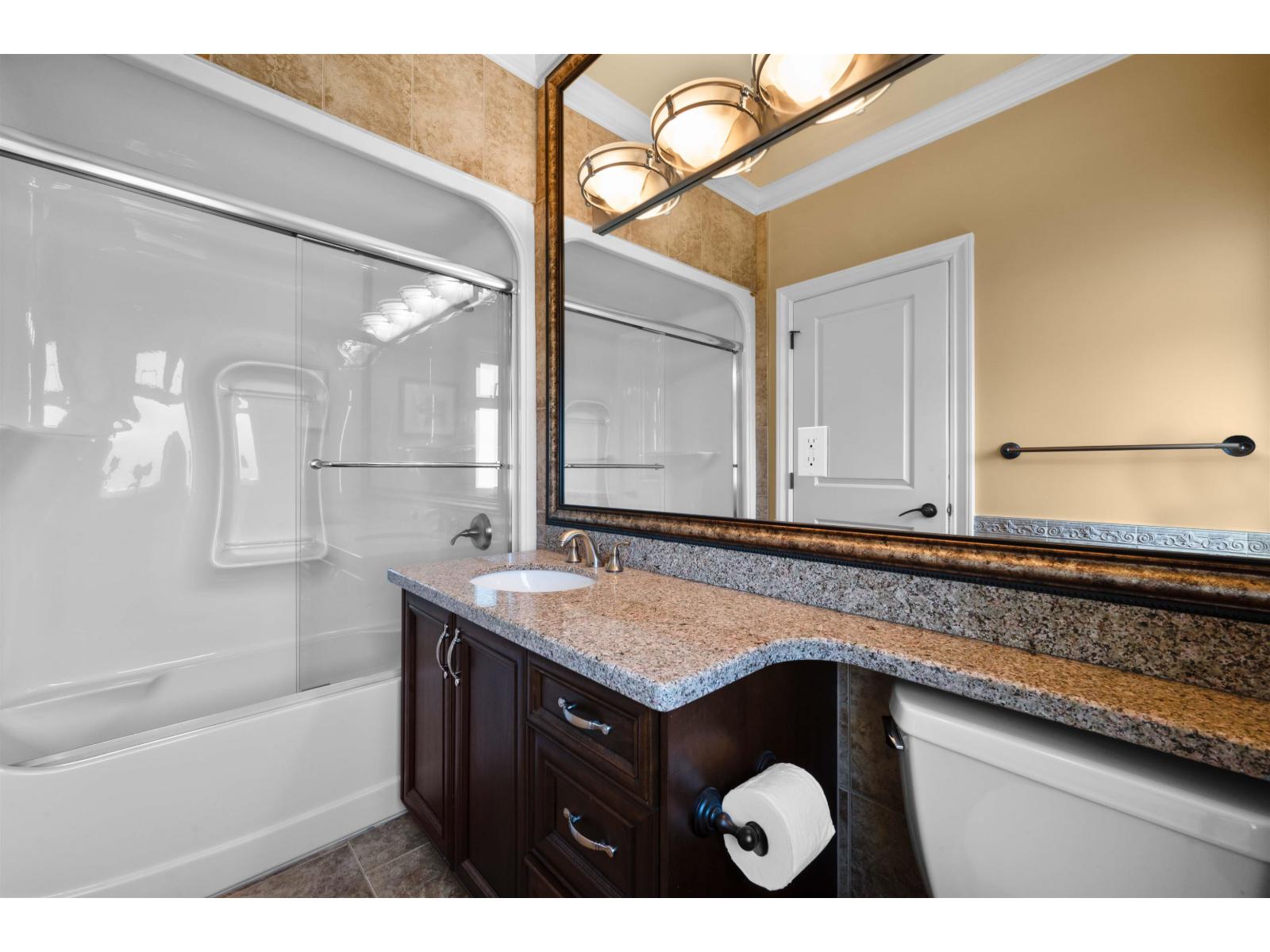 16418 36a Avenue, Surrey, British Columbia  V3Z 0M1 - Photo 6 - R3129879