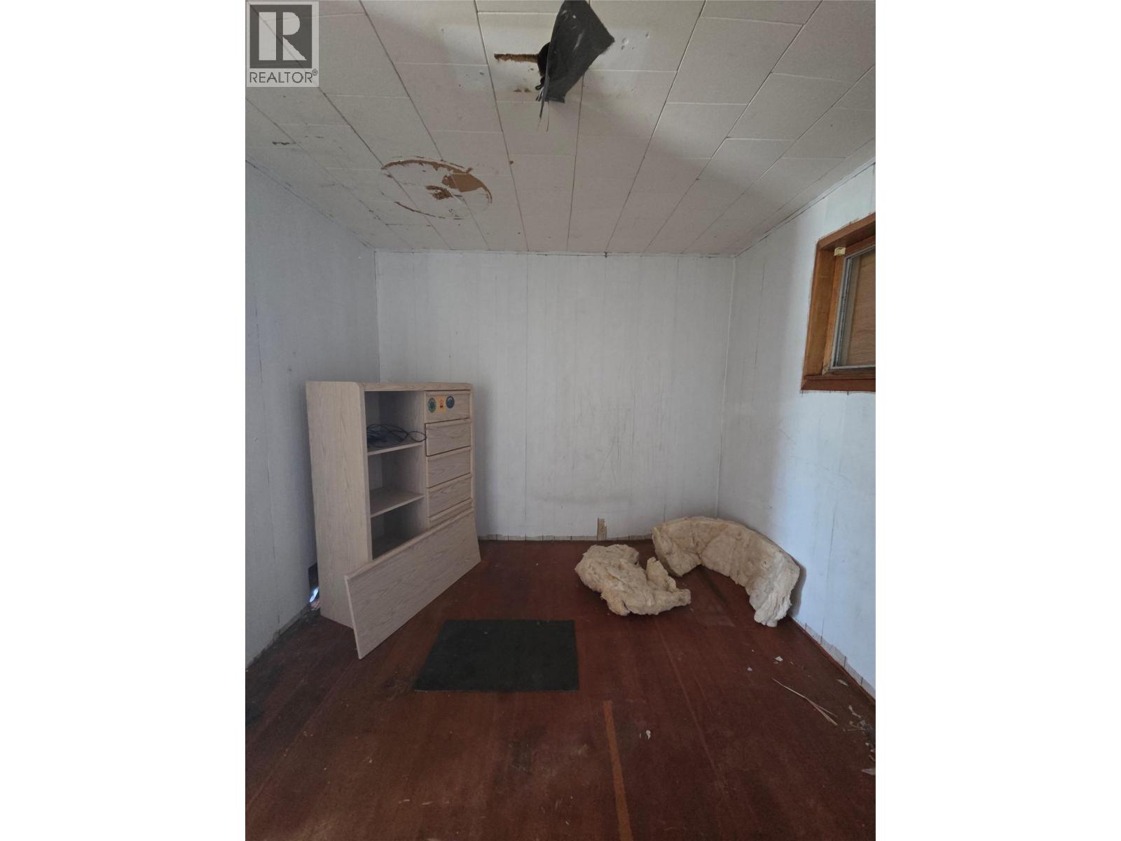 304 Mcanally Street, Trail, British Columbia  V1R 3R4 - Photo 16 - 10389199