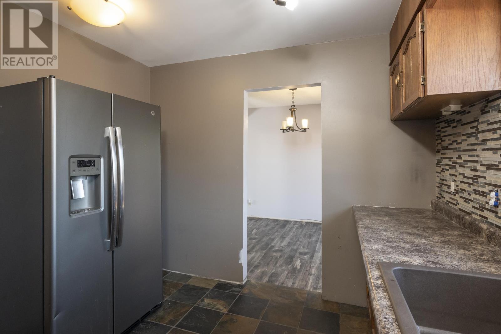 423 Brittany Drive, Thunder Bay, Ontario  P7B 5P3 - Photo 15 - TB2601260
